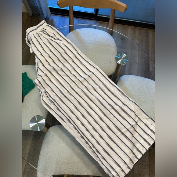 Striped Splendid Linen Pant - Picture 4 of 5